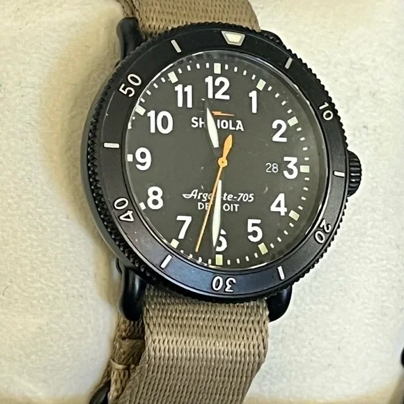 Shinola The Runwell Sports Argonite-705 Detroit Designer Men’s watch. - Picture 4 of 9
